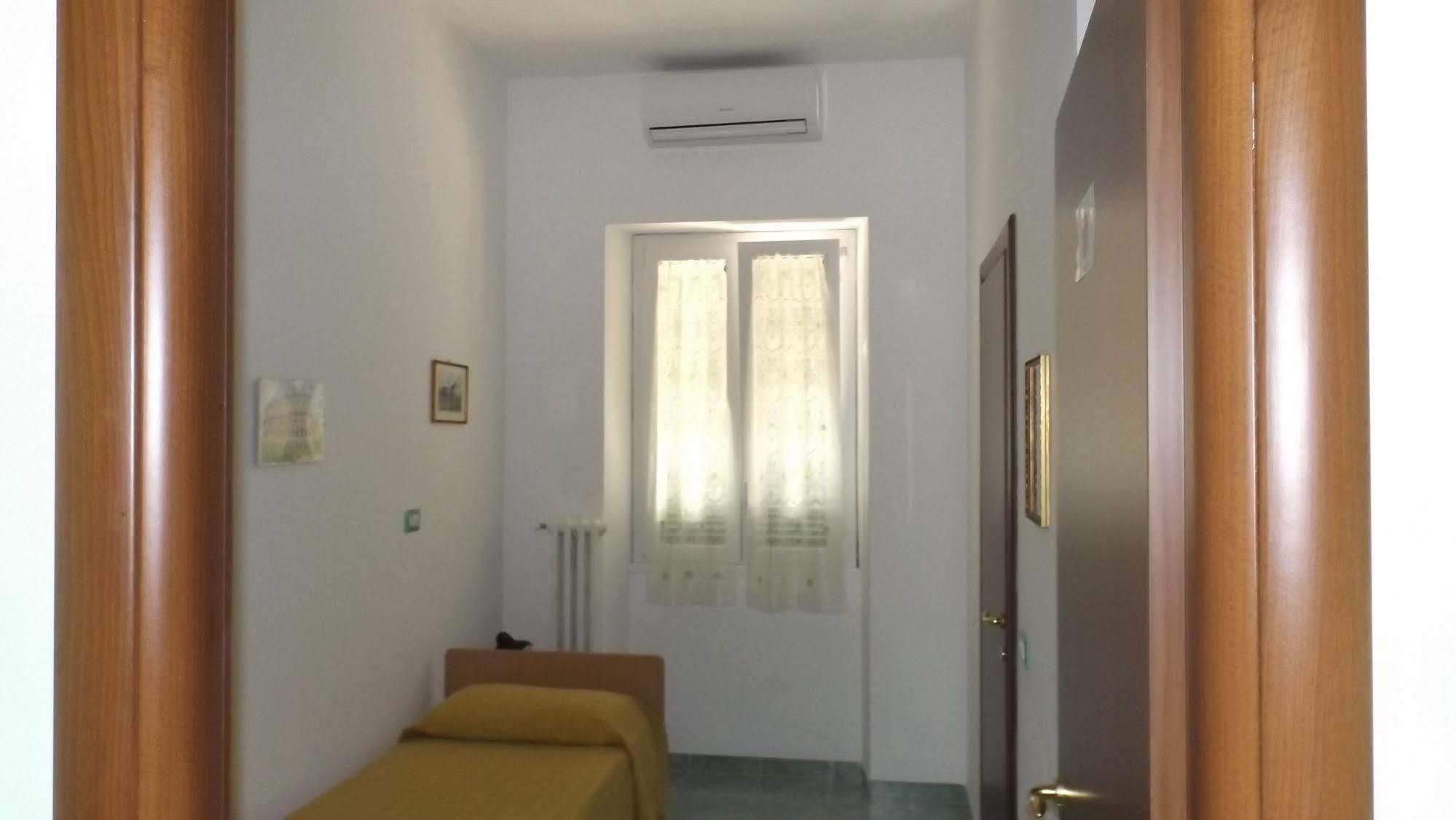 Foresteria Roma Esercito Della Salvezza Экстерьер фото